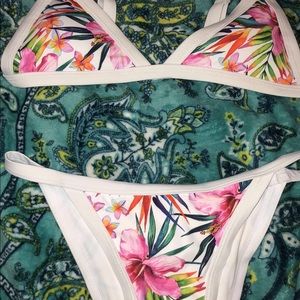 🌸🌸🌸🌸BEAUTIFUL VIBRANT BIKINI🌸🌸🌸🌸